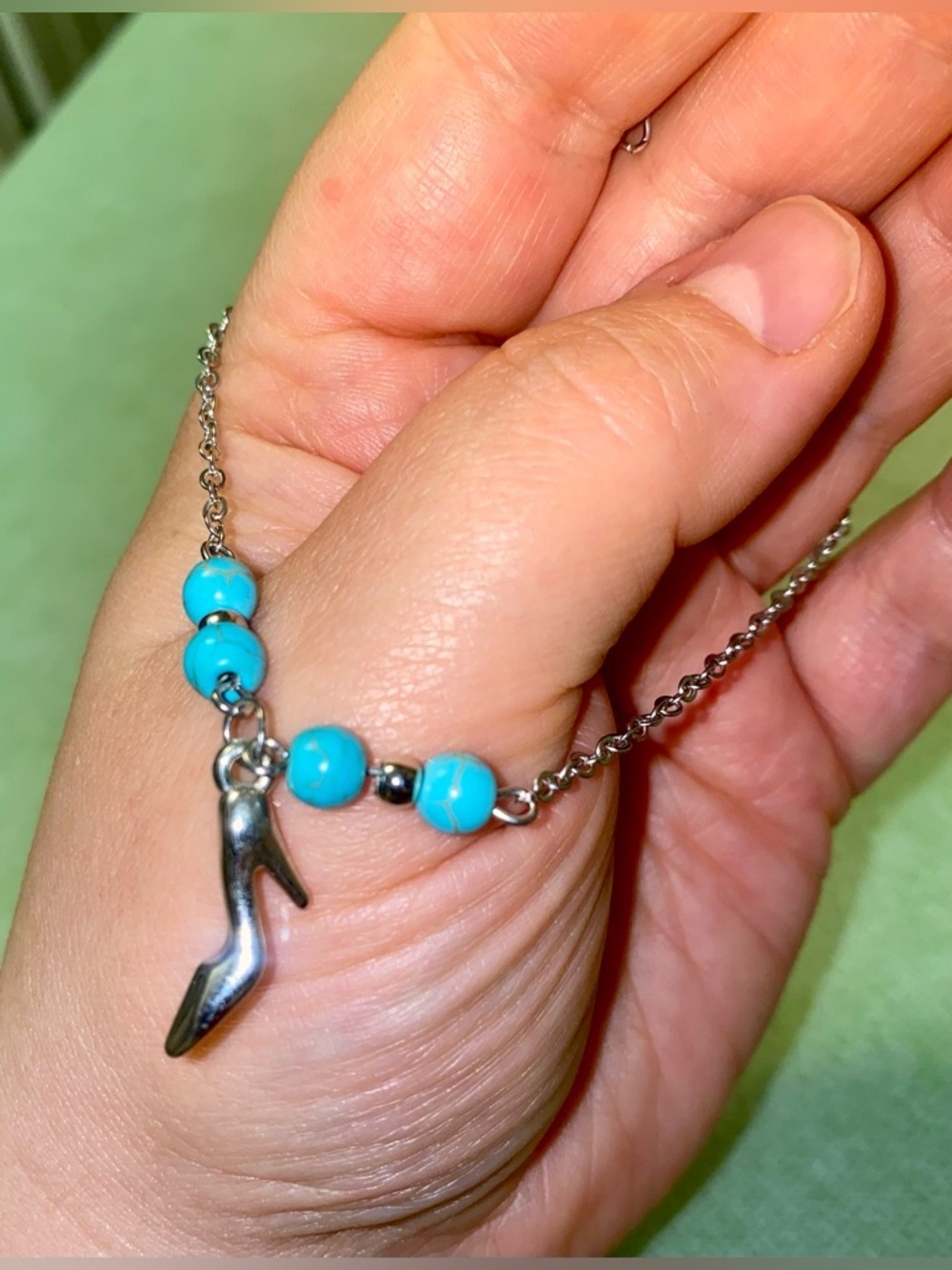 Turquoise Bead High-Heel Pendant Bracelet / Anklet